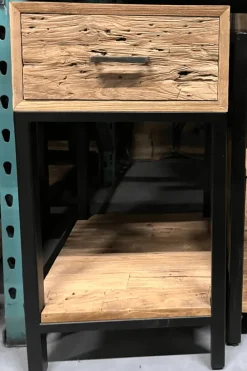 Ruw Teakhouten Nachtkastje / Bijzettafel 40x40x75 cm aanbieding laatste stuk