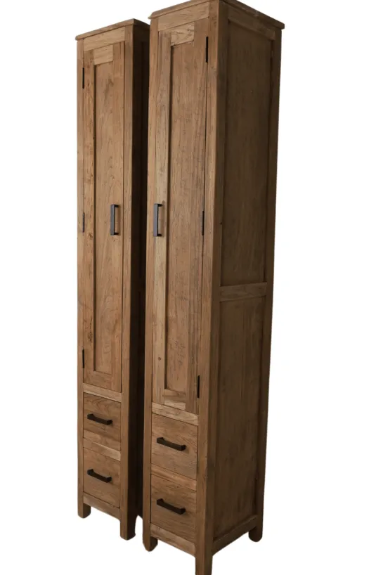 Smalle hoge badkamer kast