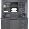 Zwarte vitrinekast
